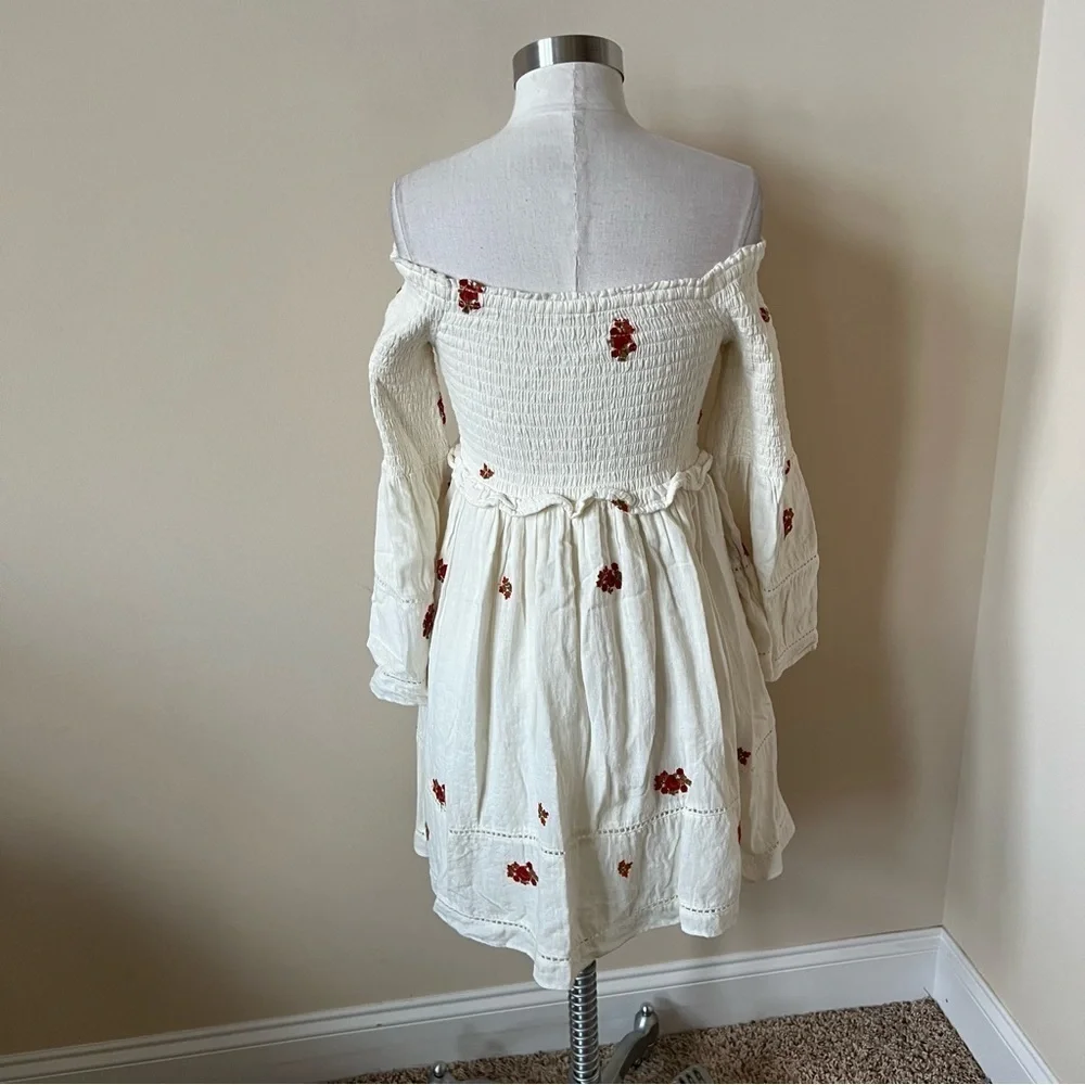 Free People White Counting Daisies Off-the-shoulder Mini Dress 17400